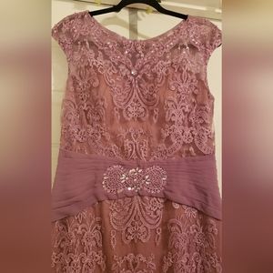 Oyisha NWT Beautiful Floral Lace Embroidery Overlay Dress With Pearls And Sequin